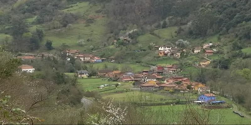 Paisajes y atracciones de Santo Adriano, Asturias